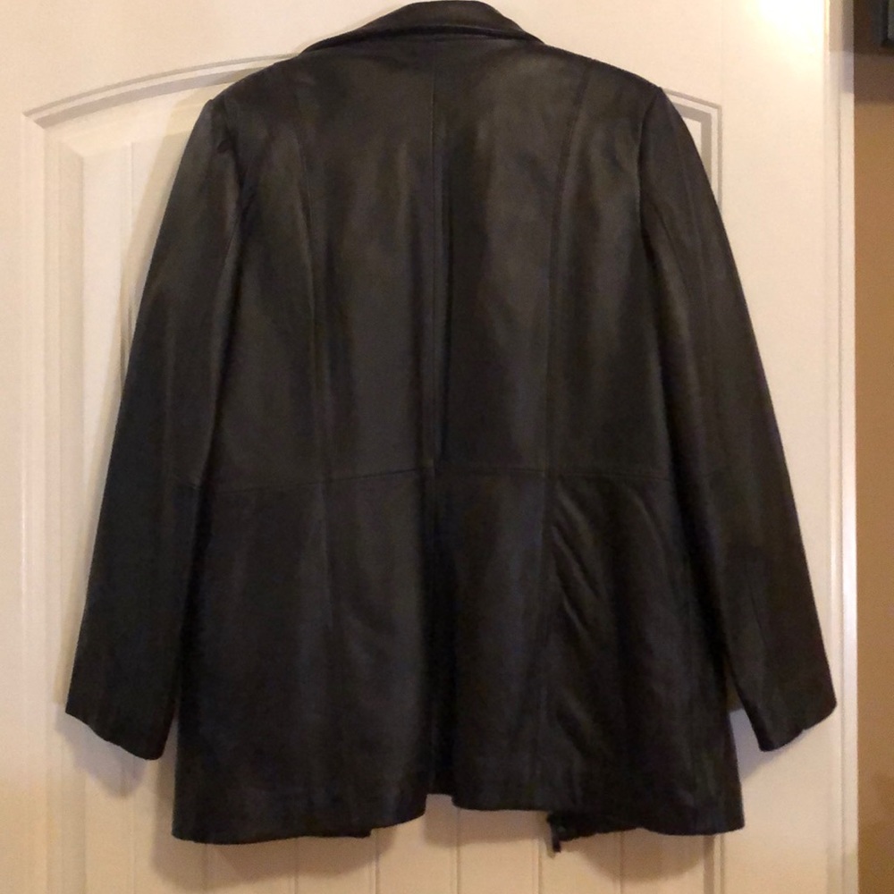 Leather coat - Picture 4 of 4